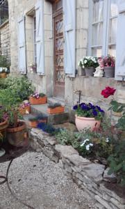 Appartement Maison de Remparts Caylus : photos des chambres