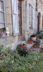 Appartement Maison de Remparts Caylus : photos des chambres