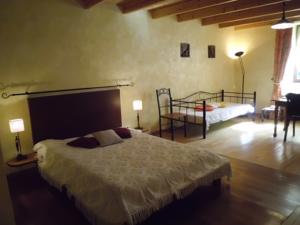 Chambres d'hotes/B&B Au Val Ombre : Chambre Double 
