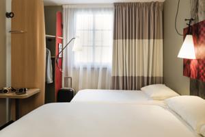 Hotel ibis Saint Germain en Laye Centre : Chambre Double Standard avec Lit Simple (2 Adultes)