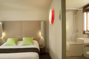 Hotel Campanile Villennes-Sur-Seine - Poissy : photos des chambres
