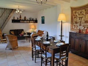 Hebergement Holiday home in Fleurac : photos des chambres