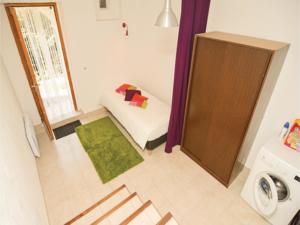 Hebergement Three-Bedroom Holiday Home in S-Andre-de-Majoencoul. : photos des chambres