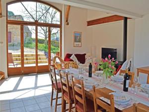 Hebergement Holiday home Degagnac 99 with Outdoor Swimmingpool : Maison de Vacances 5 Chambres