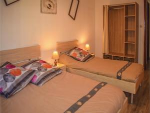 Hebergement Two-Bedroom Holiday Home in Saane Saint Just : photos des chambres