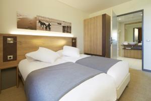 Hebergement Kyriad Prestige Residence Cabourg-Dives-sur-Mer : Appartement 1 Chambre avec 2 Lits Simples et 1 Canapé-Lit - Vue