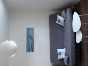 Apartment Appartement rdc refait a neuf en agglomeration : photos des chambres