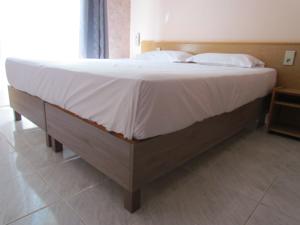 Hotel La Rocade : photos des chambres