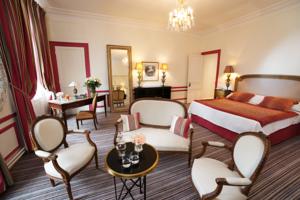 Hotel Pavillon Henri IV : photos des chambres