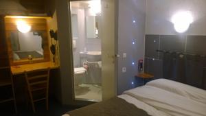 Motel Fasthotel Chambery : photos des chambres