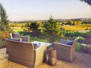 Hebergement Bordeaux Countryside Mountain Villa with big Pool : photos des chambres