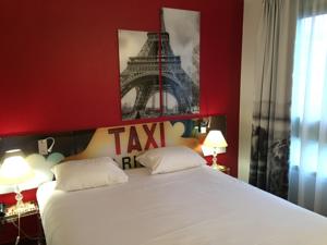 Hotel The Originals City Paris Ouest Rueil-Malmaison (ex Inter-Hotel) : photos des chambres