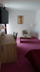 Hotel Les Balcons Du Velay : photos des chambres