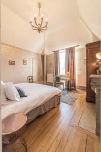 Appartement Les Demoiselles a Versailles - La Maison Particuliere : photos des chambres