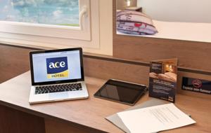Ace Hotel Annemasse Geneve : Chambre Triple