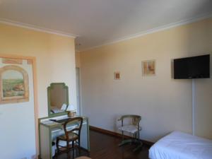 Hotel de l'Ecu de France : photos des chambres