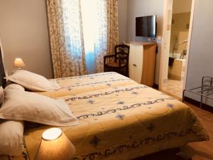Hotel De La Paix : photos des chambres