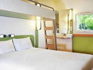 Hotel ibis budget Compiegne Centre-Ville : photos des chambres