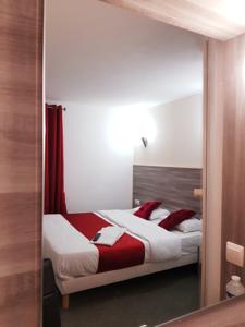 Fasthotel Rouen Nord Barentin : photos des chambres