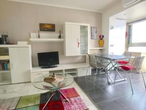 Appartement HomePlace Studio Carnot Parking Free : photos des chambres