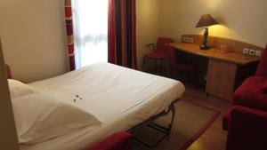 Hotel Kyriad Nimes Ouest : photos des chambres
