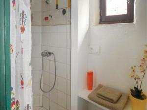 Appartement Two-Bedroom Apartment in St-Sebastien d'Aigref. : photos des chambres