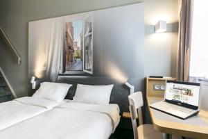 B&B Hotel Toulouse Cite de l'Espace : Chambre Quadruple
