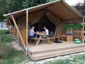 Hebergement Safari tent at Camping de la Bonnette : photos des chambres