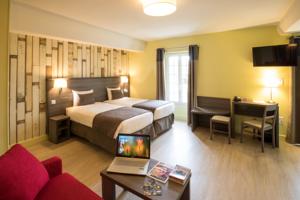 Logis Hotel de la Poste : Chambre Quadruple Confort