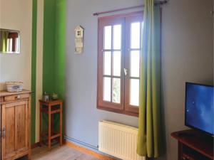 Hebergement One-Bedroom Holiday Home in Hames-Boucres : Maison de Vacances 1 Chambre