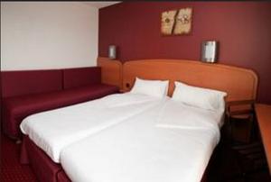 Comfort Hotel CDG Goussainville : Chambre Lits Jumeaux