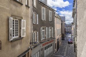 Appartement Place du Bourg Centre Historique : photos des chambres