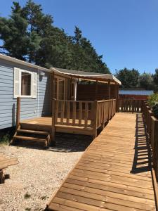 Hebergement Camping Les Chenes Rouges : Mobile Home