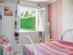 Hebergement Four-Bedroom Holiday Home in Villeneuve Sur Lot : photos des chambres