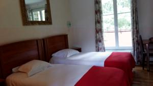 Hotel Hostellerie Du Lys : photos des chambres