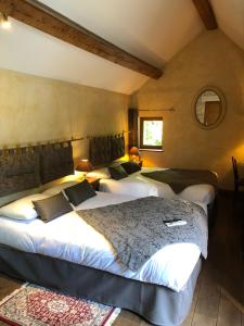 Hotel Chateau de Challanges : photos des chambres