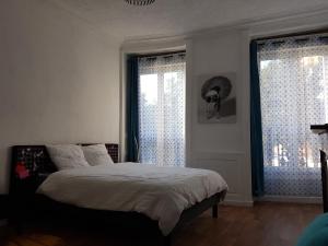 Appartement Place de l'Eperon : photos des chambres