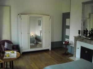Chambres d'hotes/B&B chateau de Pougy : photos des chambres