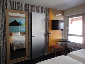 Hotel ibis Styles Annecy Centre Gare : Chambre Standard avec 2 Lits Simples