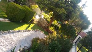 Hebergement AU PIED DU CANIGOU- Gite 4 etoiles dans belle villa avec jardin : photos des chambres