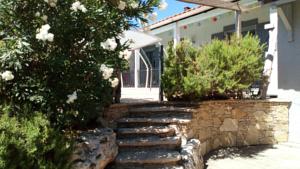 Hebergement villa provencal avec piscine a vias de 10 personnes : photos des chambres