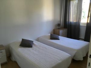 Appartement La Perraudiere : photos des chambres