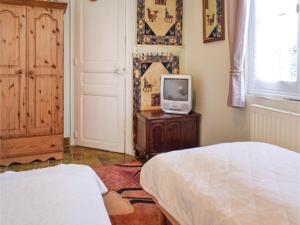 Hebergement Holiday home Le Dezert with a Fireplace 415 : photos des chambres