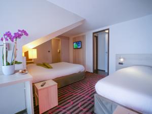 Hotel Inn Design Resto Novo Sable : Chambre Triple