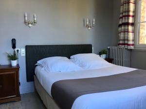 Logis Hotel Le Relais De La Poste : photos des chambres