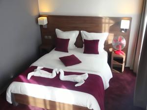 Hotel la Perle Montparnasse : Chambre Double Confort avec Vue sur Rue