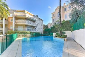 Appartement IMMOGROOM - Swimming-Pool- Terrace- CONGRESS/BEACHES : photos des chambres