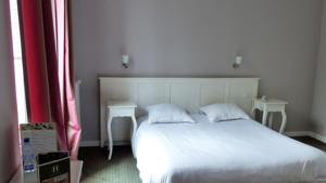 LE H - Hotel & Restaurant : photos des chambres