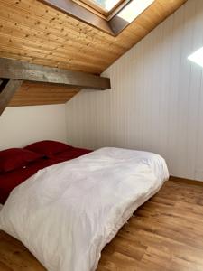 Hebergement La Maison Bleue - Ferme traditionnelle Vosgienne avec une vue imprenable : photos des chambres