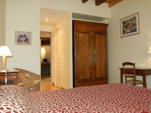 Hotel du Donjon : photos des chambres